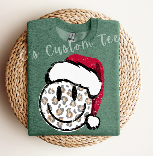 Lep smiley face Santa hat
