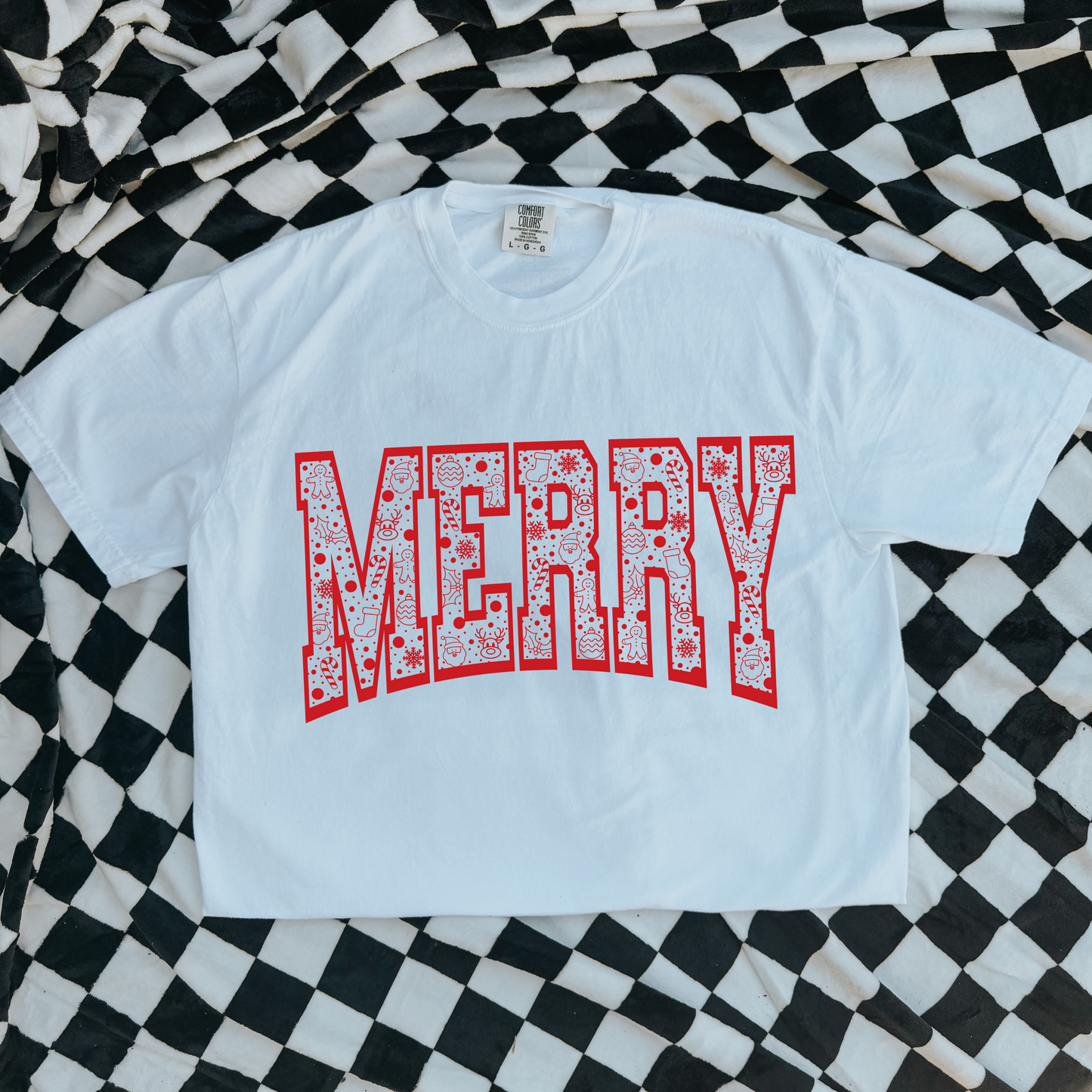 Red merry outline