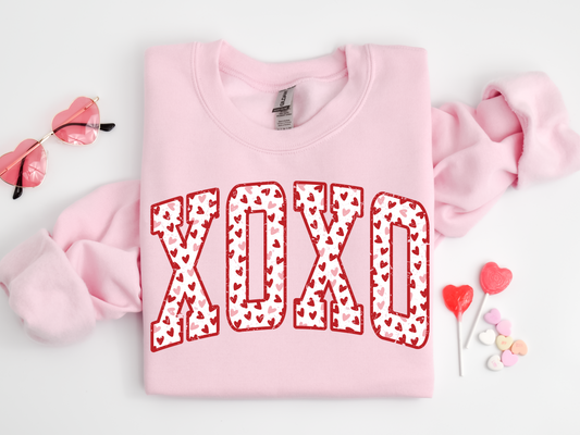 White pattern xoxo