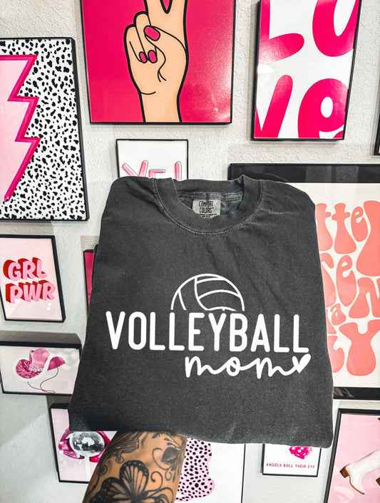 White volleyball mama