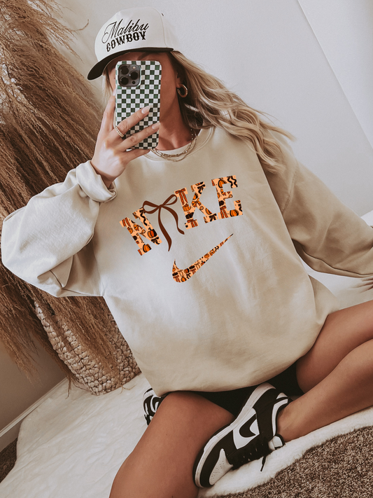 Pumpkin bow nke