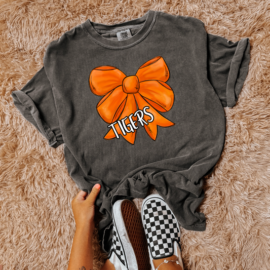 Tigers orange bow