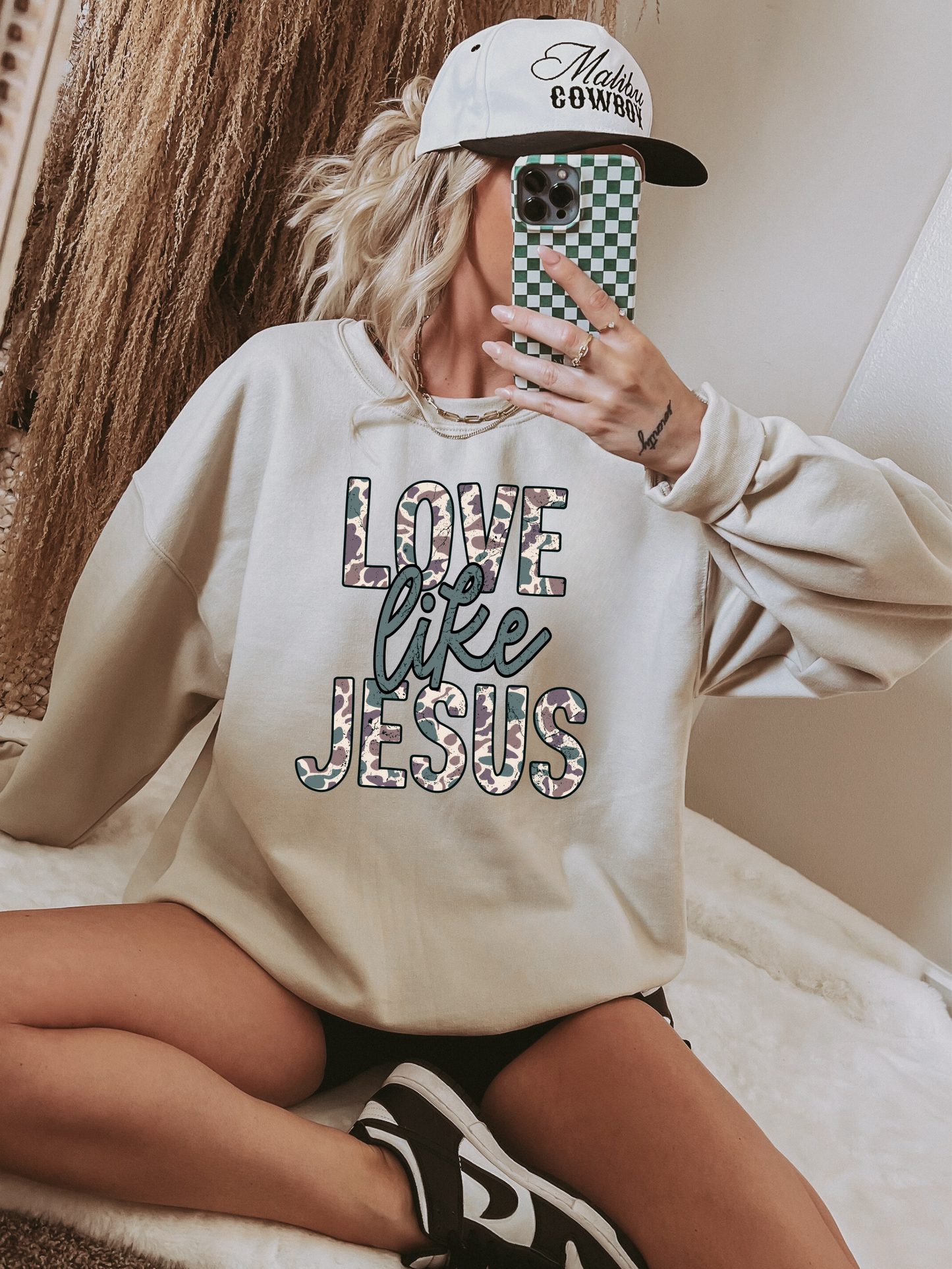 Love like Jesus camo
