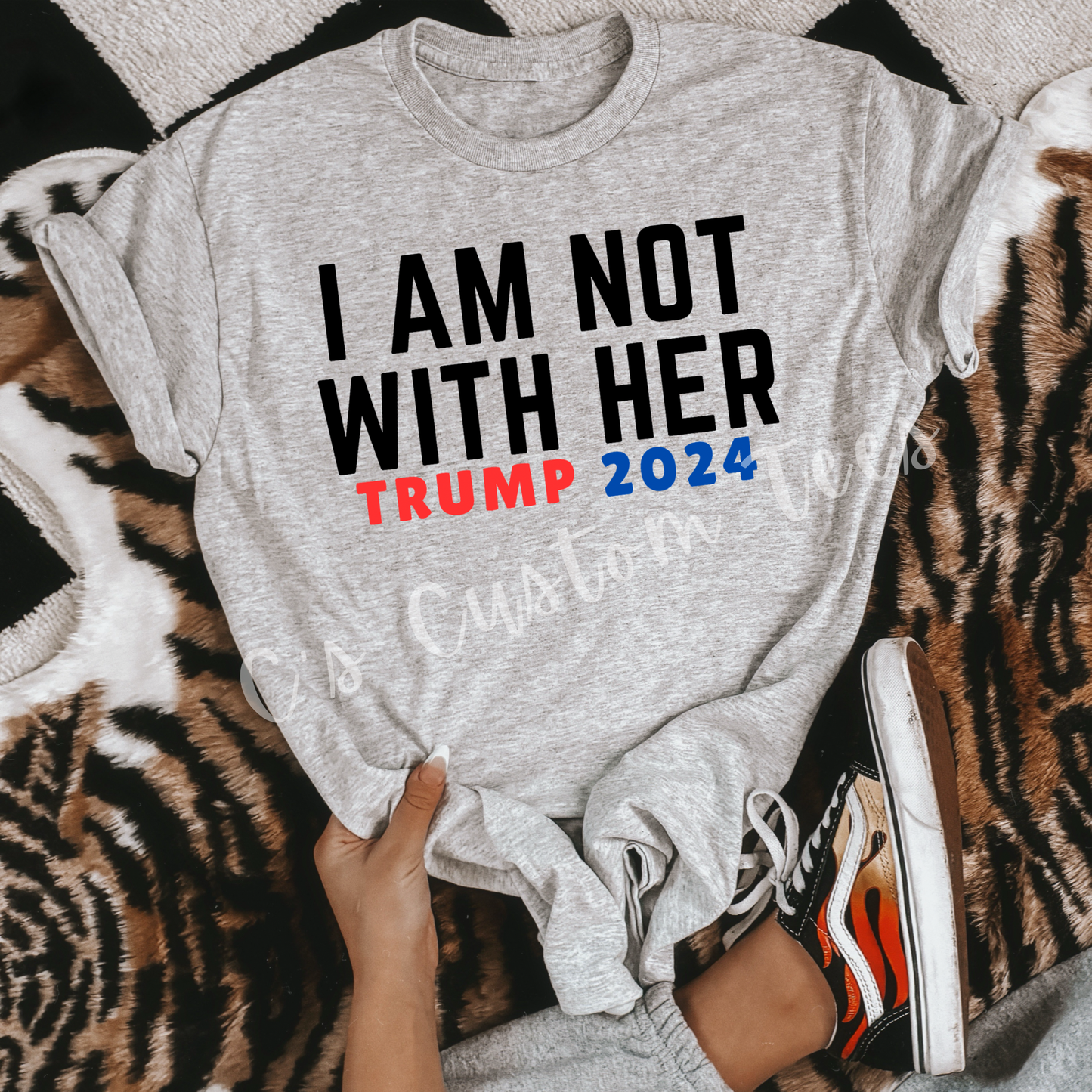 I am not with her